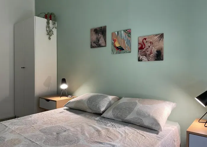 Apartment Feel Like At - *